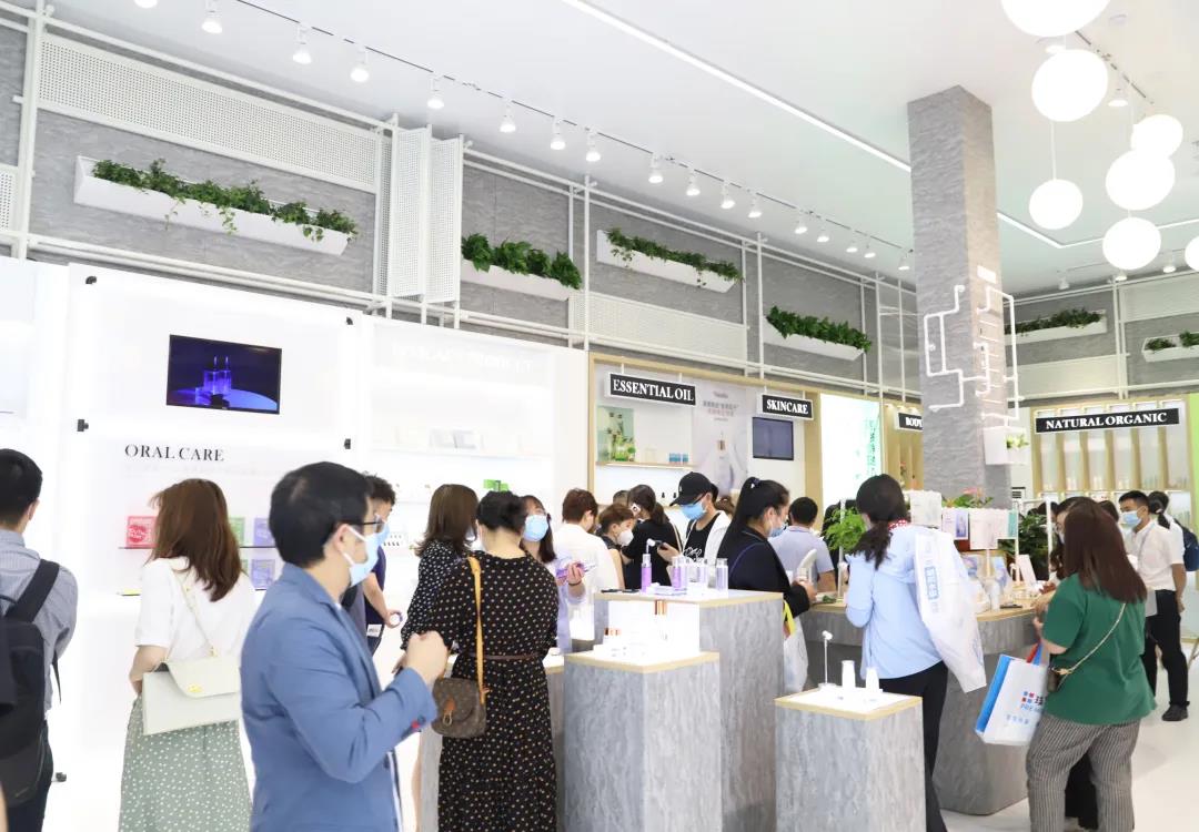 創(chuàng)意加碼 科技賦能 | 棟方股份第26屆上海美博會圓滿收官！